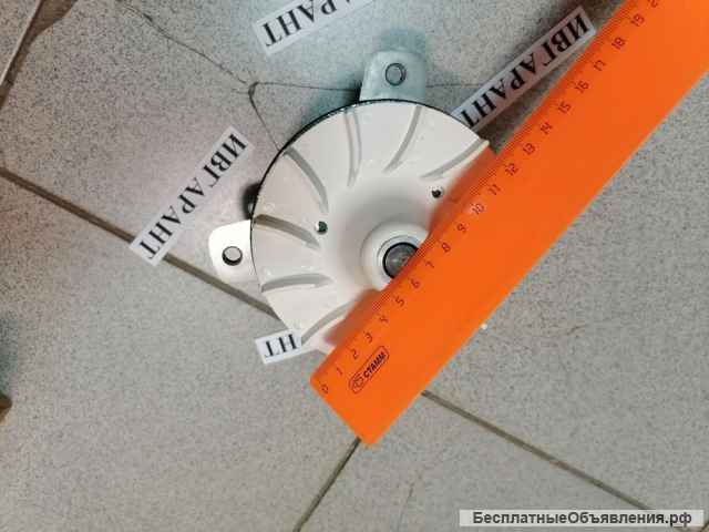 8170305 Водяной насос Volvo 8170305