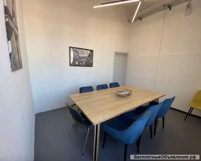 Офис (B), 220 м²