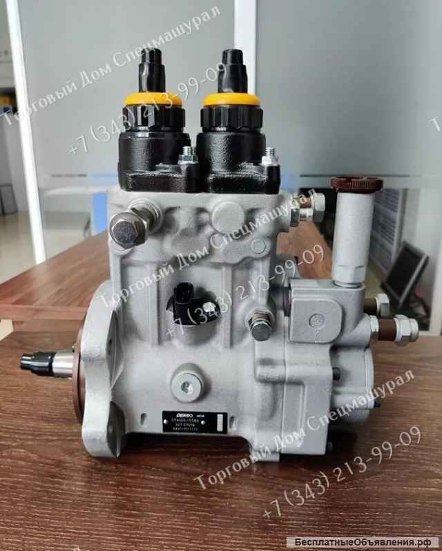 Топливный насос 6261-71-1111 Komatsu