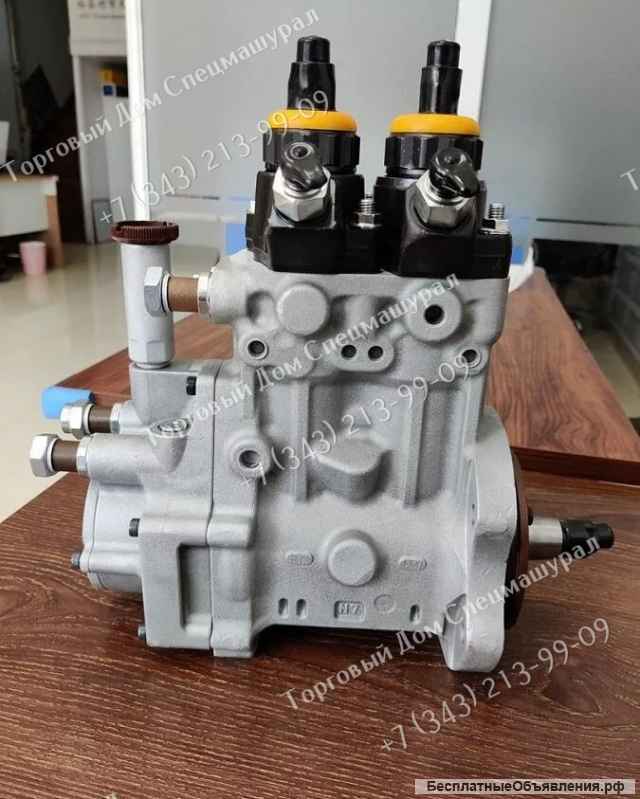 Топливный насос 6261-71-1111 Komatsu