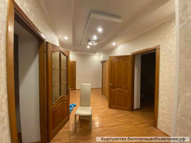 Сдаю 4 комнатную квартиру