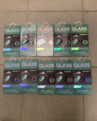 Защитные стекла на IPhone X, Xs