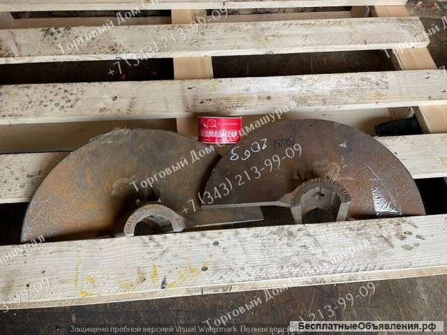 Шнек 551414-E10 R для VOGELE 1600