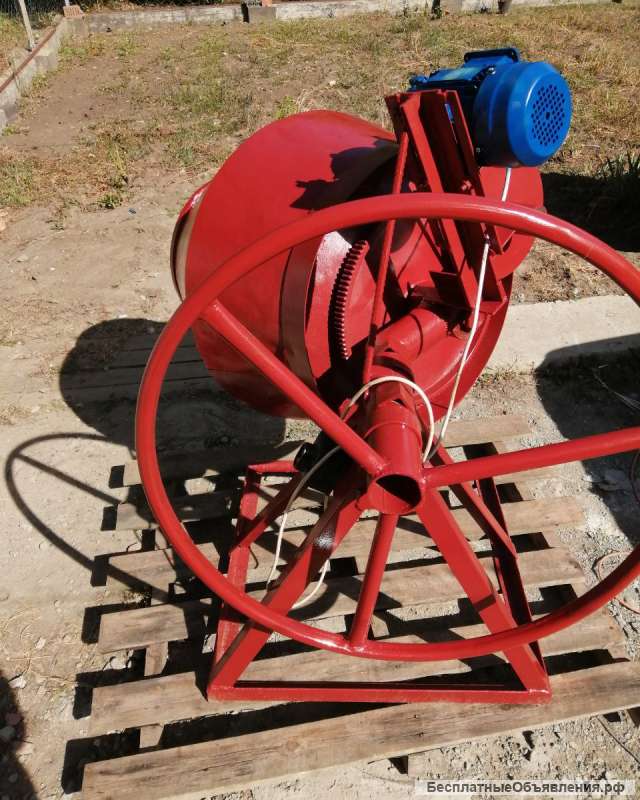 Б/у бетономешалка