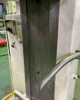 Вертикальный сверлильный станок 2С132-2