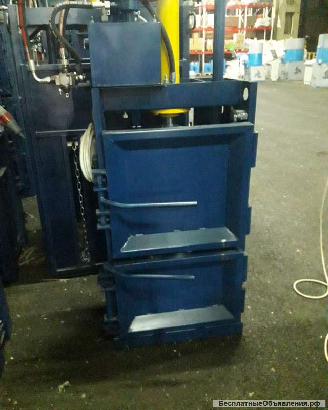 Пресс для макулатуры и пленки на 15 тонн серия Компакт