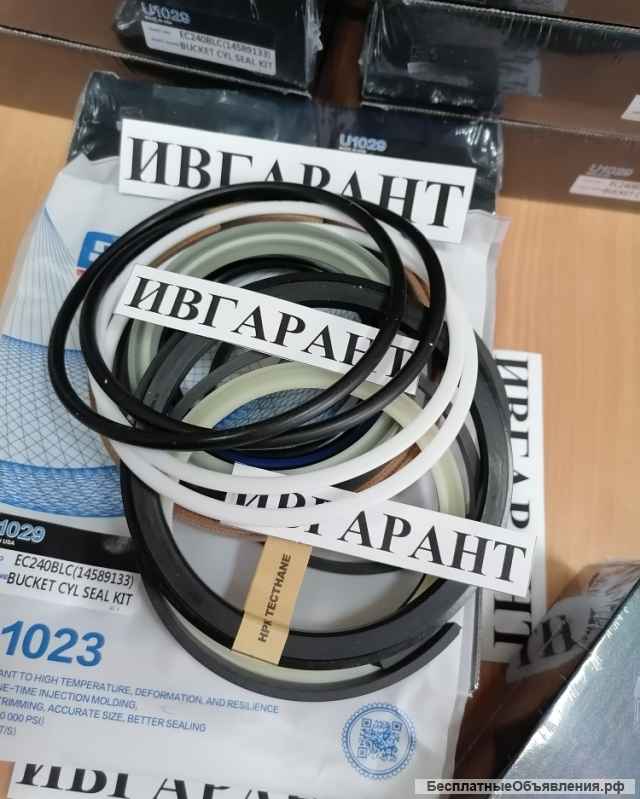 14589133 Ремкомплект гидроцилиндра ковша 14589133 (EC240BLC)
