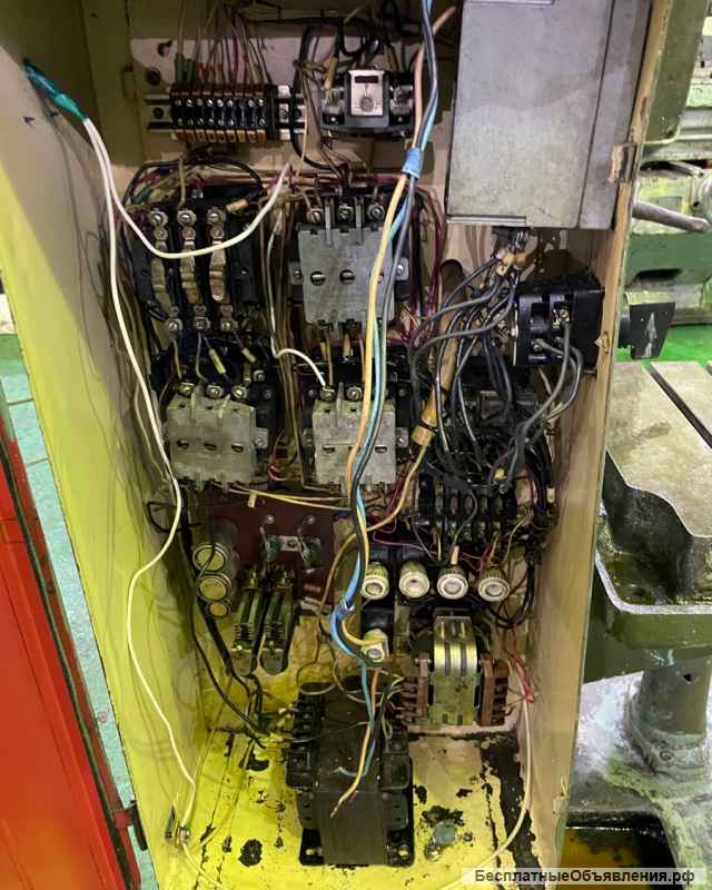 Вертикальный сверлильный станок 2н125