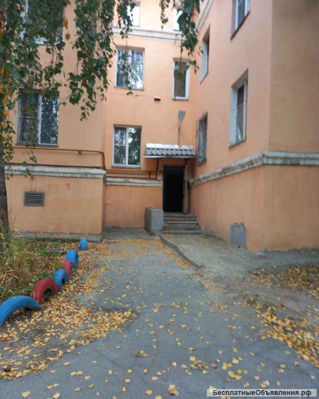 Комната 8 кв.м., в трехкомнатной квартире ждет своего хозяина