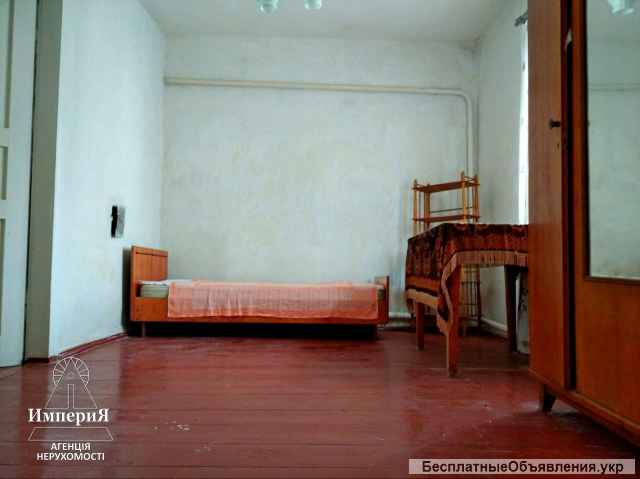 Дом в Центре села Пищики. Кирпич. Все коммуникации.