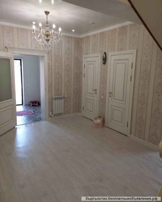 Дом, 6 комнат, 2 этажа, с. Воронцовка, 75 000 $, б/п