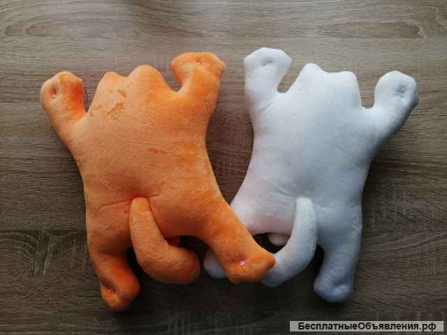 Игрушка на стекло автомобиля Заяц с надписью (Кот Саймон)