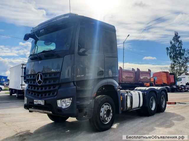 Mercedes Arocs 3348S б/у седельный тягач 6х4 2019 года
