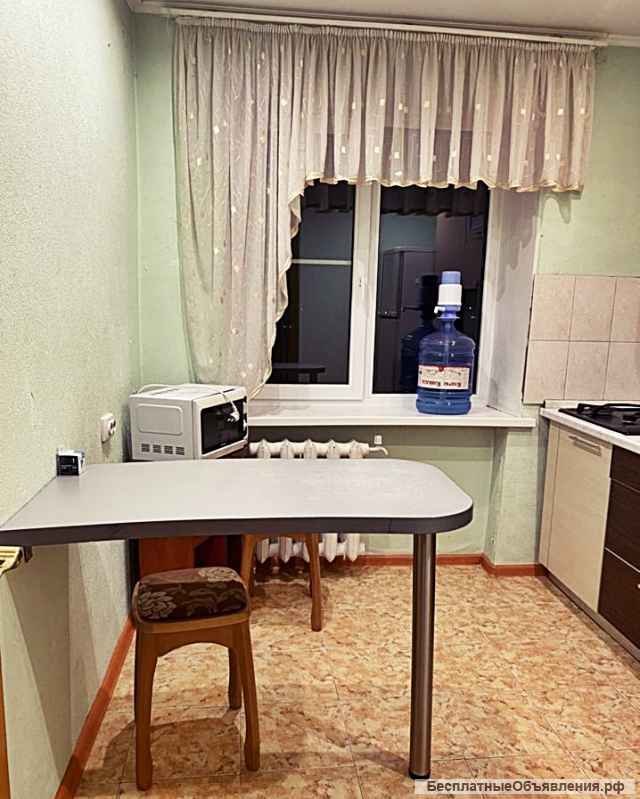 Сдаю 1к.кв. ул. Красноармейская 9/9кирп. 37м. ремонт