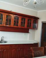 2-этажный дом, участок - 4 сотки, с. Орто-Сай, б/п