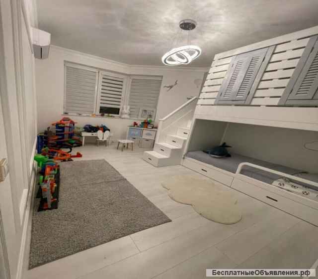 4-комнатная квартира, 152 кв.м., ул. Московская, 57к1