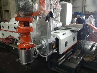 Гранулятор мягких отходов с водо-кольцевой резкой и максимальной комплектации