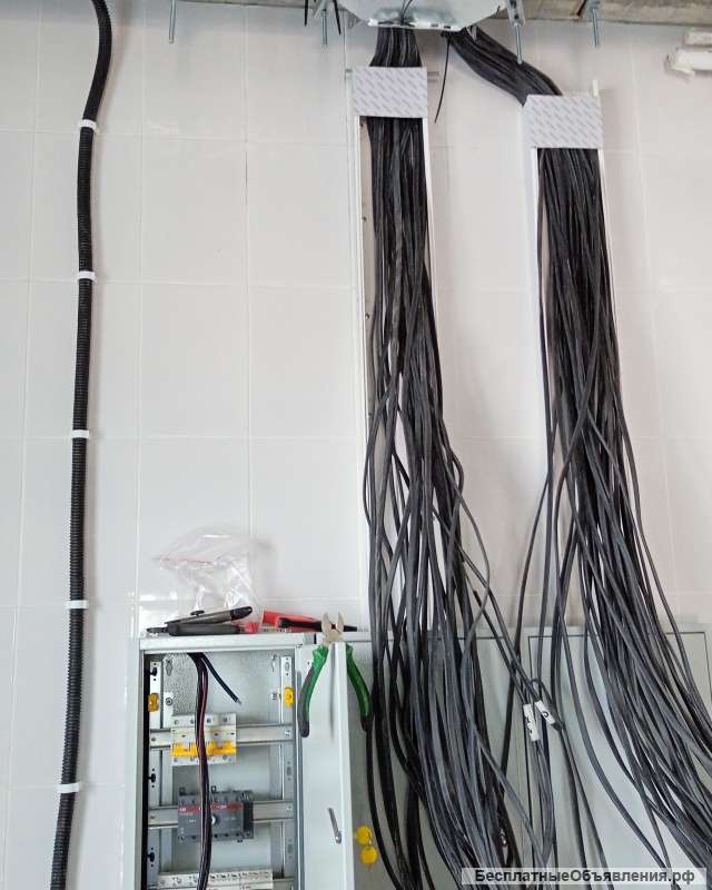 Электрик монтажник