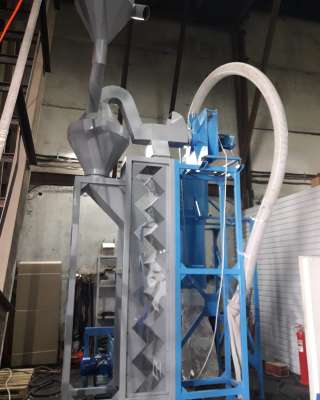 Воздушный разделитель для фракций разной массы и плотности