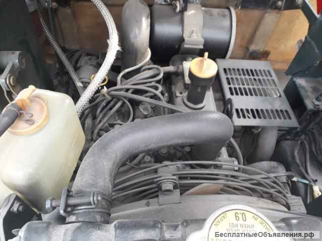 Японский мини-погрузчик YANMAR V-1