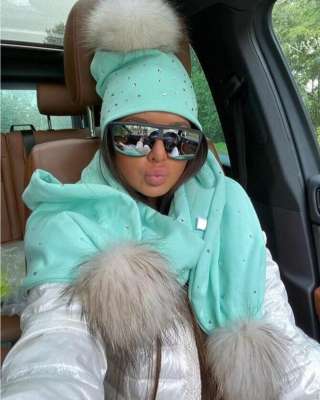 Шапочки, шарф или снуд