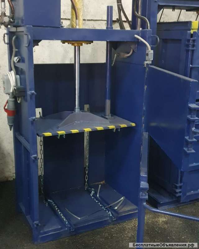 Пресс для отходов макулатуры и пленки ПГП-4 Стандарт