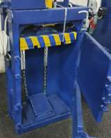 Пресс для ТЦ и складов на 15 тонн серия ПРОФИ