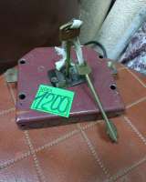 Замок гаражный накладной. Есть разные