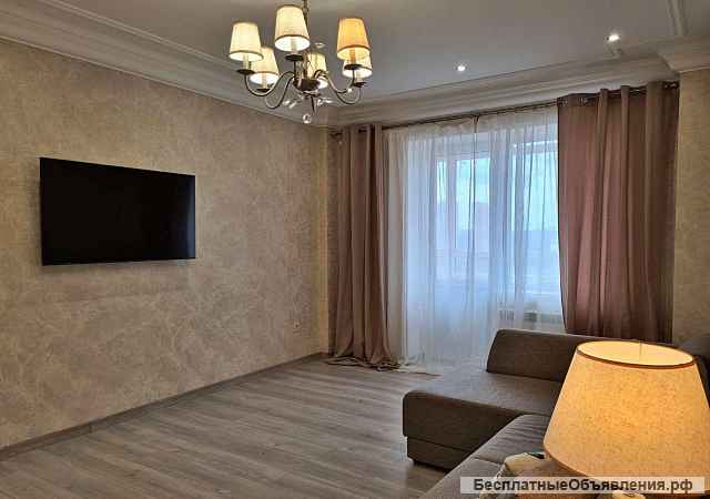 Сдаю 2к.кв. Комарова Бульвар 4/21кирп. 70м. ремонт