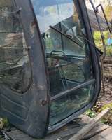 Кабина от экскаватора Hitachi zx (первой серии)