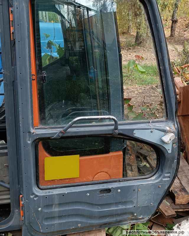 Кабина от экскаватора Hitachi zx (первой серии)