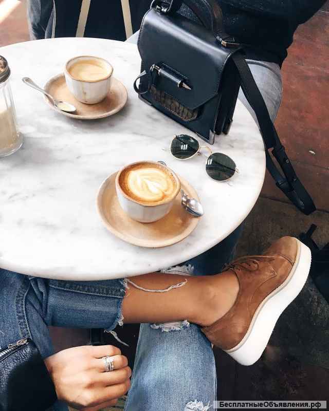 Прибыльная кофейня с посадкой 17 мест. Свой вход. Стильное место. Стабильные клиенты