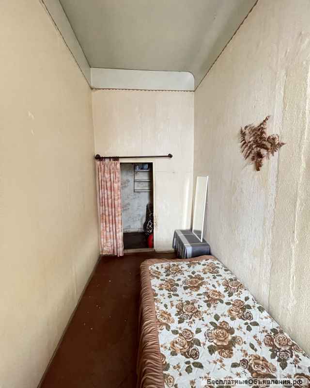 Комната 27 кв. м в 5-комн. кв. в самом центре города Выборг