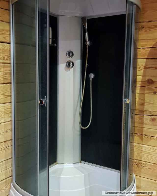 Усадьба на берегу живописного озера