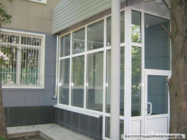 Установка входных дверей из ПВХ