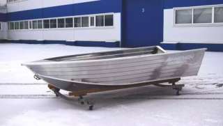 Лодку (катер) Неман-400 в наличии