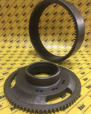 Шестерня бортового редуктора центральная 216-1608 145711 OEM