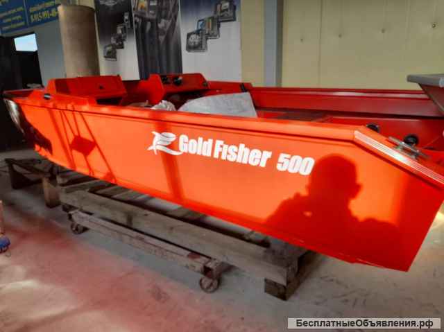 Лодку (катер) Gold Fisher 500 DCM FISH в наличии