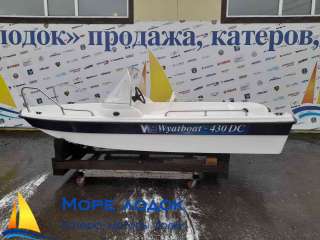 Лодку (катер) Wyatboat-430 DC (тримаран) в наличии