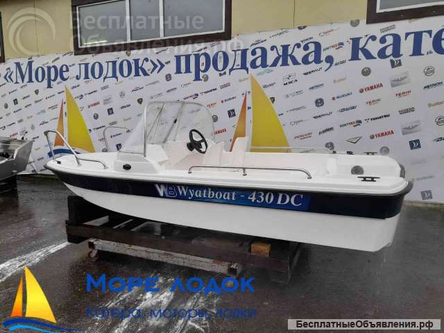 Лодку (катер) Wyatboat-430 DC (тримаран) в наличии