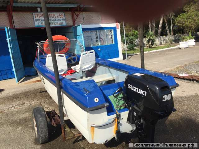 Тримаран из стеклопластика