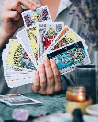 Консультации на картах по всем вопросам, индивидуальный подход