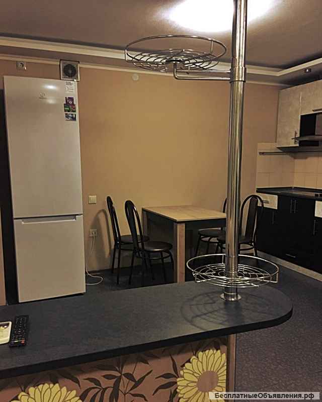 Сдаю 1к.кв. пр. Королева 13/16кирп. 40м. ремонт