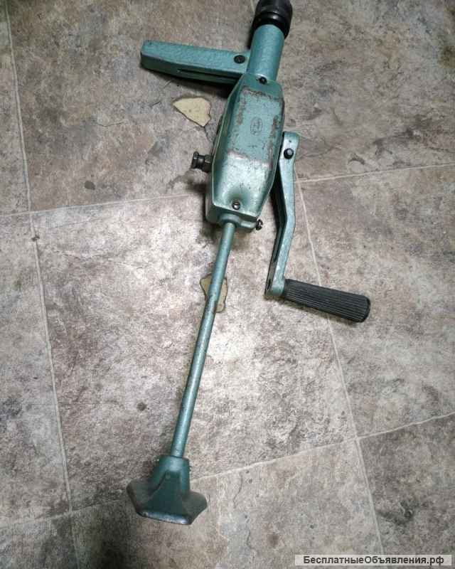 Дрель ручная СССР механическая. Надежная, рабочая дрель Доставка