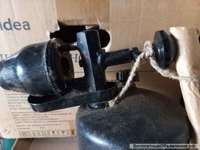 Паяльная лампа "ЛП-2" Компрессию держит. Полностью рабочая. Пр-ва Нижний Тагил, "УралВагонЗавод