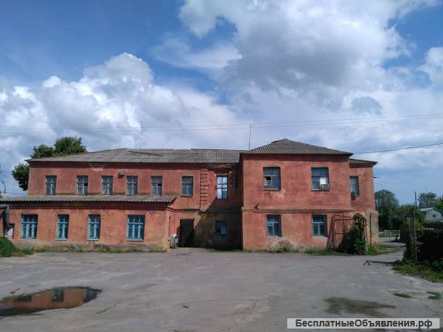 Комплекс зданий в рп. Кантемировка, ул. Ленина, 39