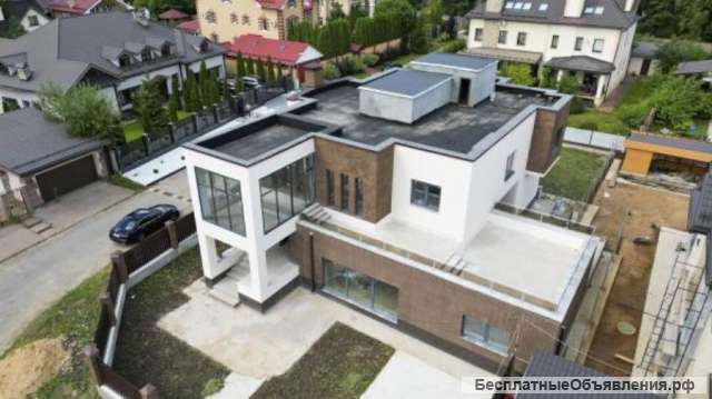 Коттедж 617 м2, 3 этажа в КП бизнес-класса Юлия-2