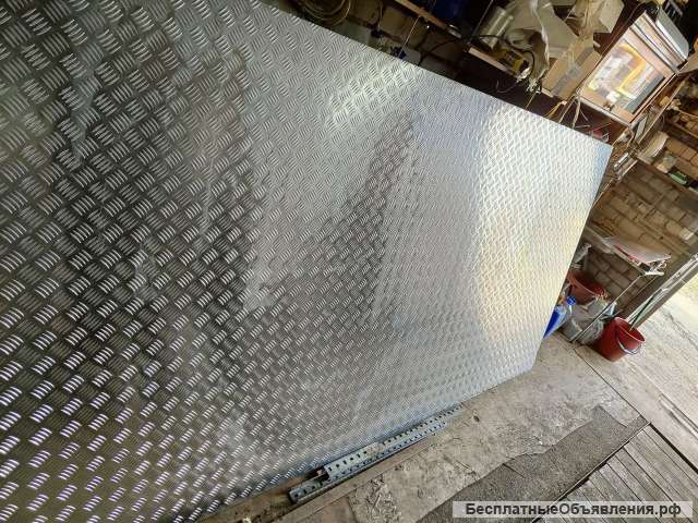 Алюминиевый рифленый лист 4*1500*3000 квинтет. амг