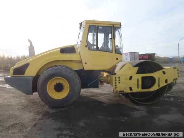 Грунтовый каток Bomag 213, 15 т, полный привод, ТНВД