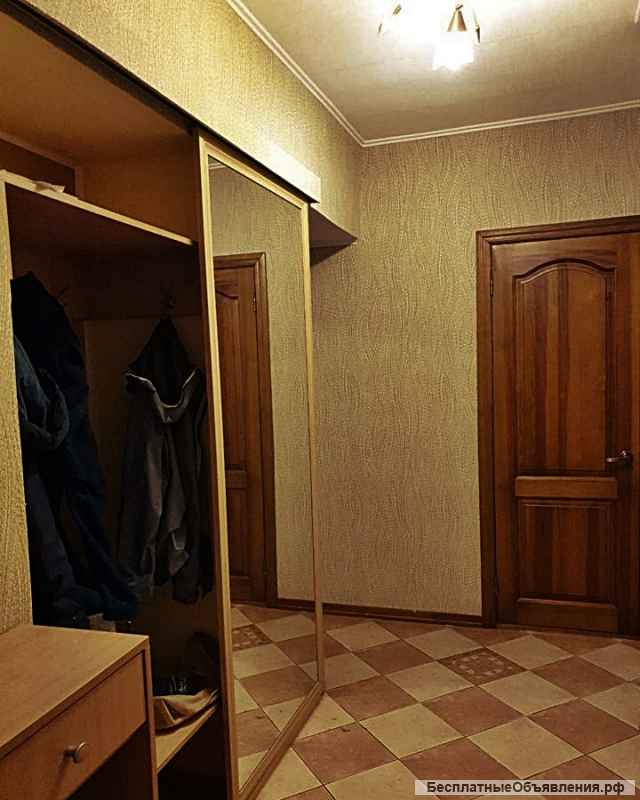 Сдаю 2к.кв. ул. Орбитальная 4/10кирп. 50м. ремонт